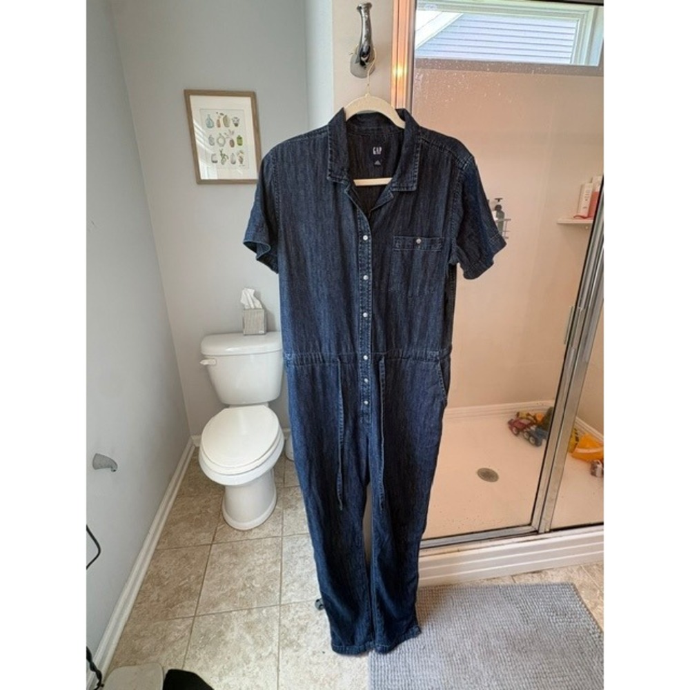 GAP Denim Short Sleeve Utility‎ Jumpsuit Dark Wash Button Front 6 Petite Cotton